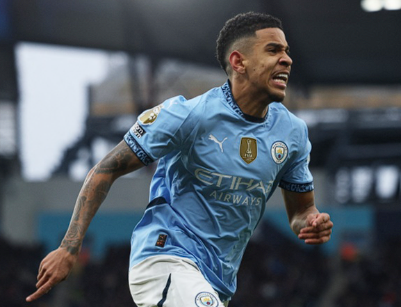  萨维尼奥：从农场少年到曼城前锋的足球人生